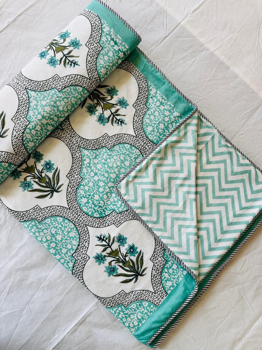 Neerja - Reversible Cotton Mulmul Dohar | Green