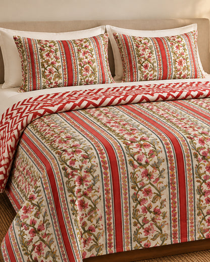 Ahaana red reversible Mulmul cotton dohar – front view