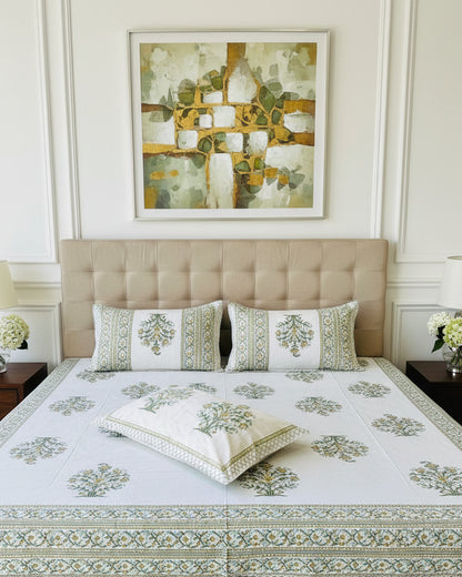 Ahaana green everyday cotton bedsheet – front view