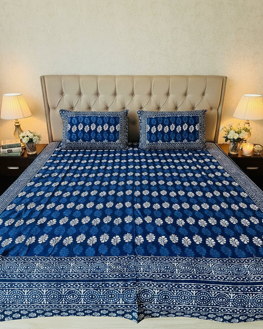 Anuradha indigo Everyday Cotton bedsheet – front view