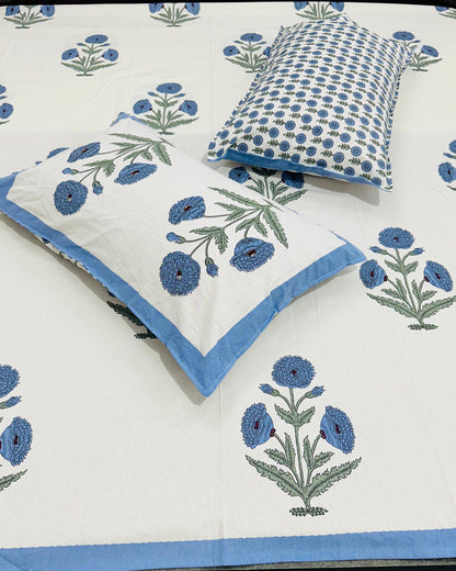 Arunima blue Everyday Cotton bedsheet – fabric detail
