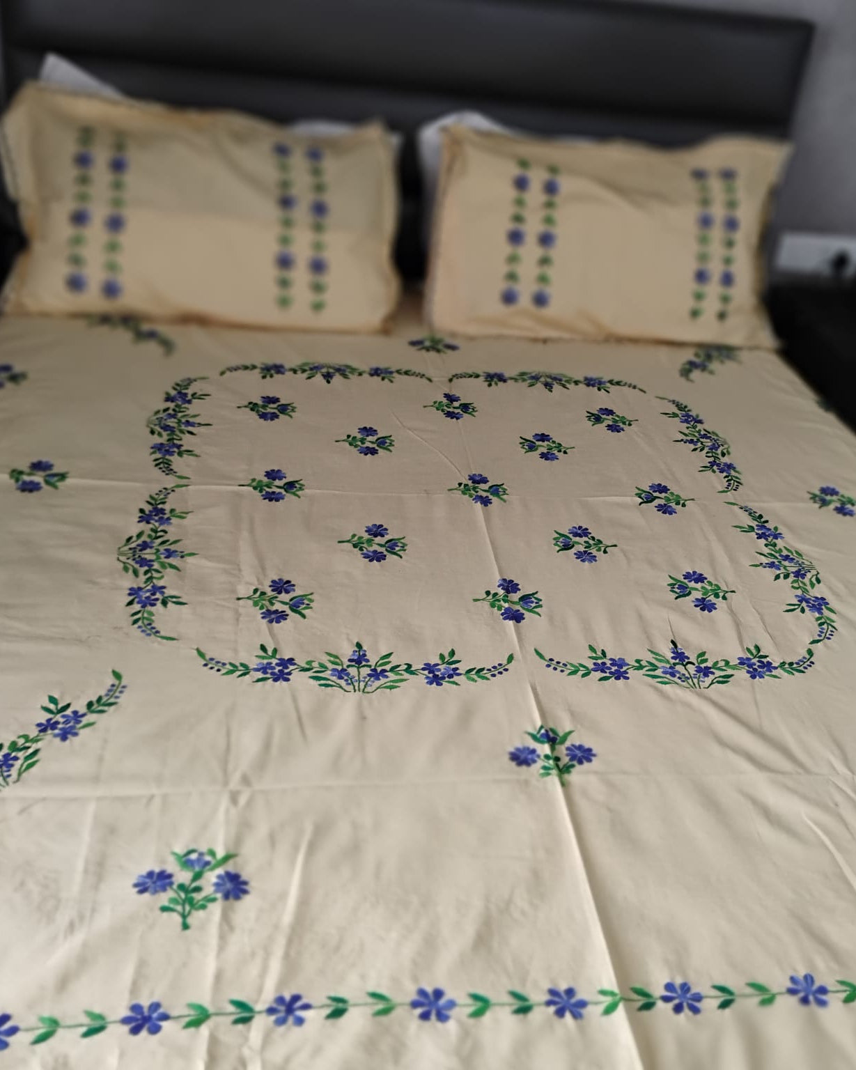 Resham - Soft Fine Cotton Bedsheet | Hand Embroidered