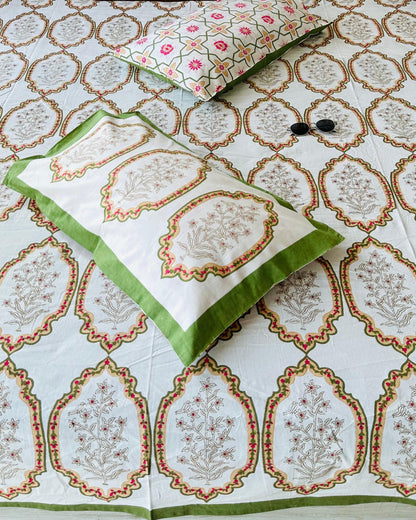 Dayra olive Everyday Cotton bedsheet – styled view