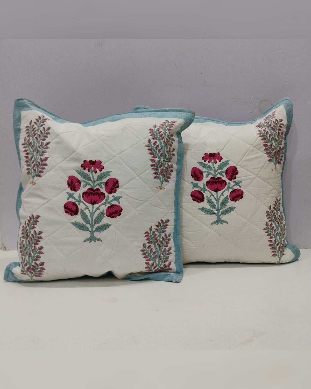 Fiza blue quilted cotton cushion cover – quilted detail