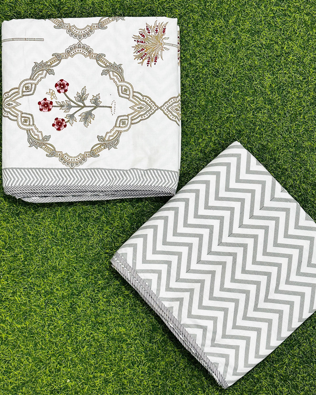 Gulnar grey reversible mulmul cotton dohar – product view