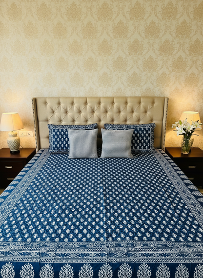 Kalindi indigo Everyday Cotton bedsheet – fabric detail