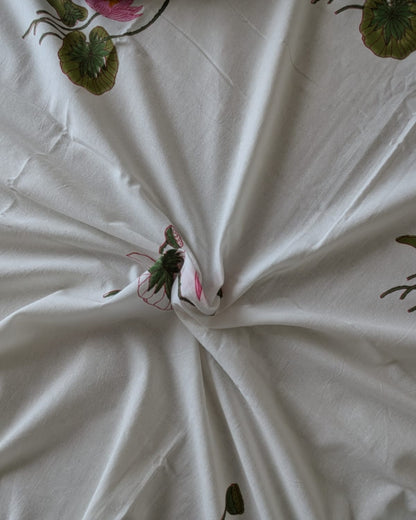 Kamal hand block Everyday Cotton fabric – close-up of lotus motif