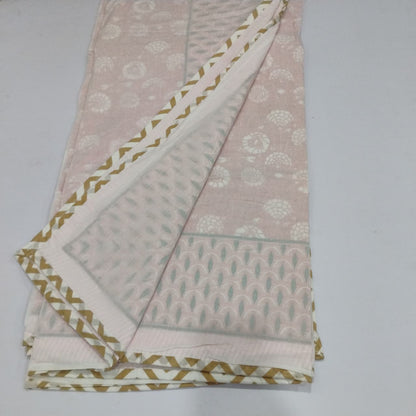 Kumud orange Muslin cotton dohar – fabric detail