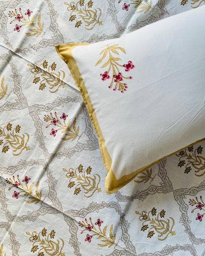 Mehek yellow Everyday Cotton bedsheet – alternate view