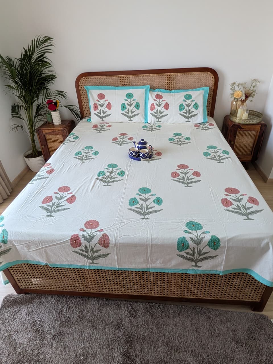 Nargis - The Daffodil Bedsheet | Everyday Cotton | Green