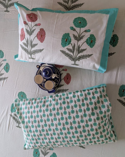 Nargis green botanical pure cotton bedsheet – pillow cover detail