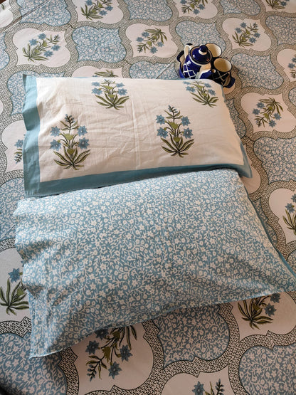 Neerja blue Everyday Cotton bedsheet – pillow detail