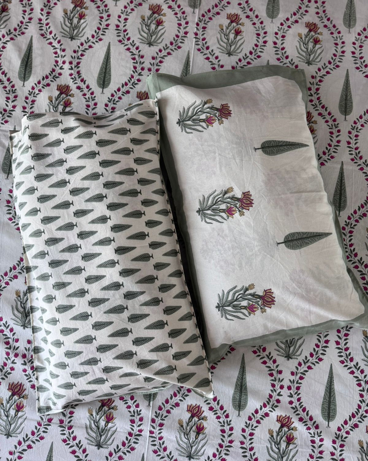 Pallavi - Everyday Cotton Bedsheet | Grey