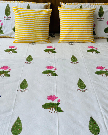 Pankaj pink lotus hand block pure cotton bedsheet – fabric close-up