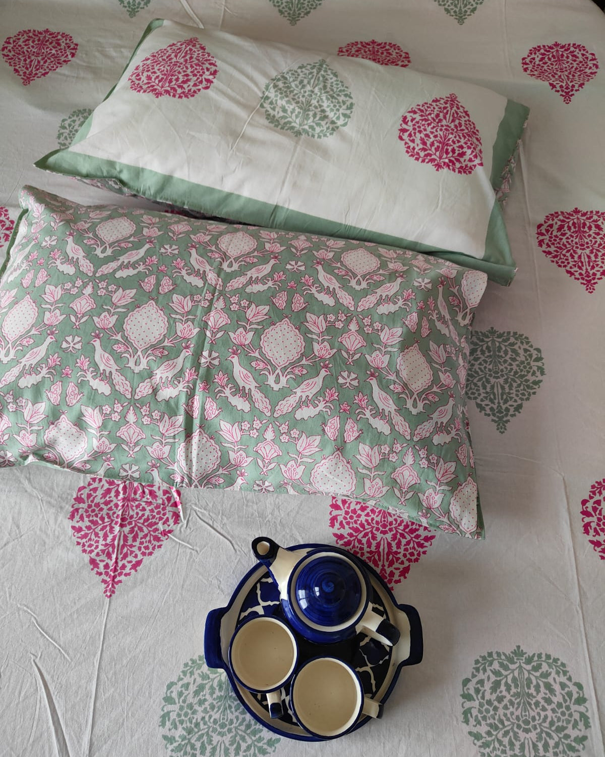 Patralekha - Everyday Cotton Bedsheet | Green