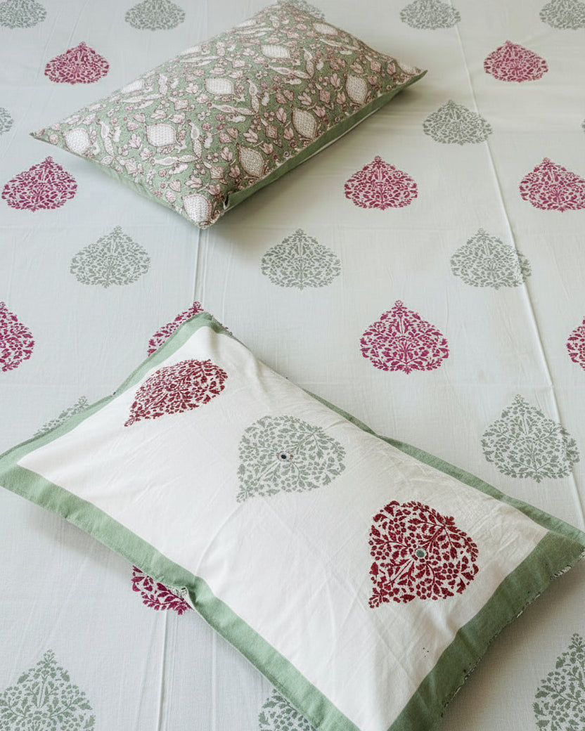 Patralekha - Everyday Cotton Bedsheet | Green