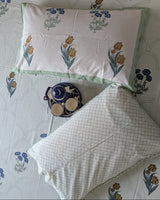 Pushpanjali green floral pure cotton bedsheet – fabric close-up