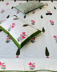 Pushpita - Bedsheet & Dohar Bedding Set | Green