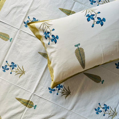 Pushpita grey floral pure cotton bedsheet – product detail