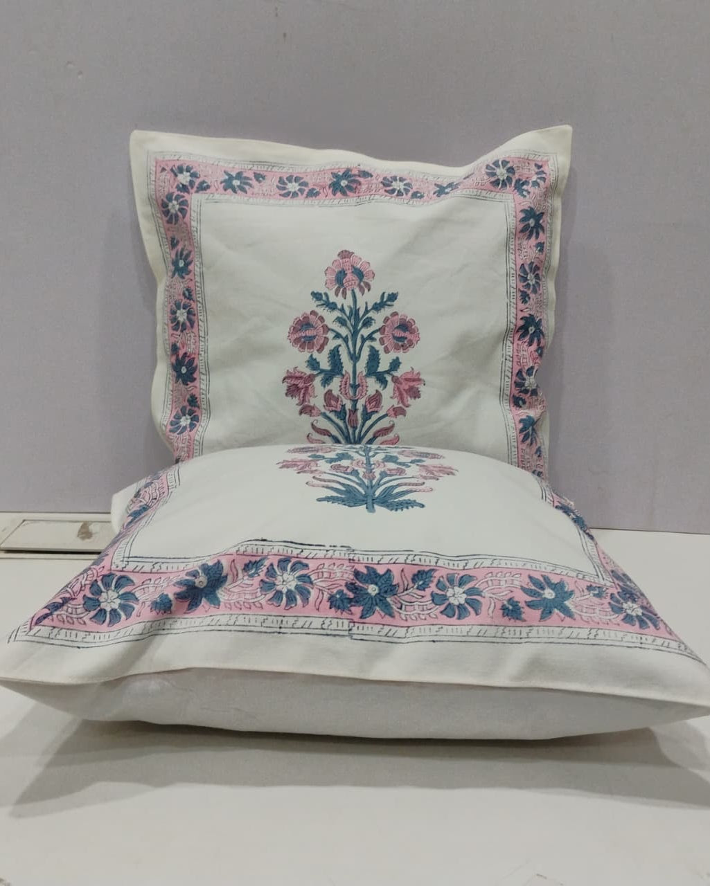 Ruhani pink Hand Block Canvas cotton cushion cover – fabric close-up