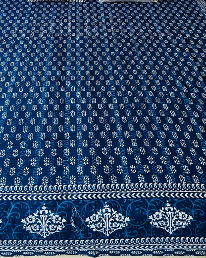 Shyama indigo Everyday Cotton bedsheet – fabric detail