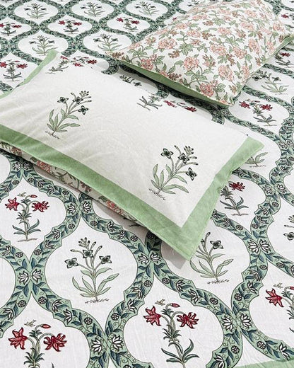 Sugandha green floral pure cotton bedsheet – pillow cover detail