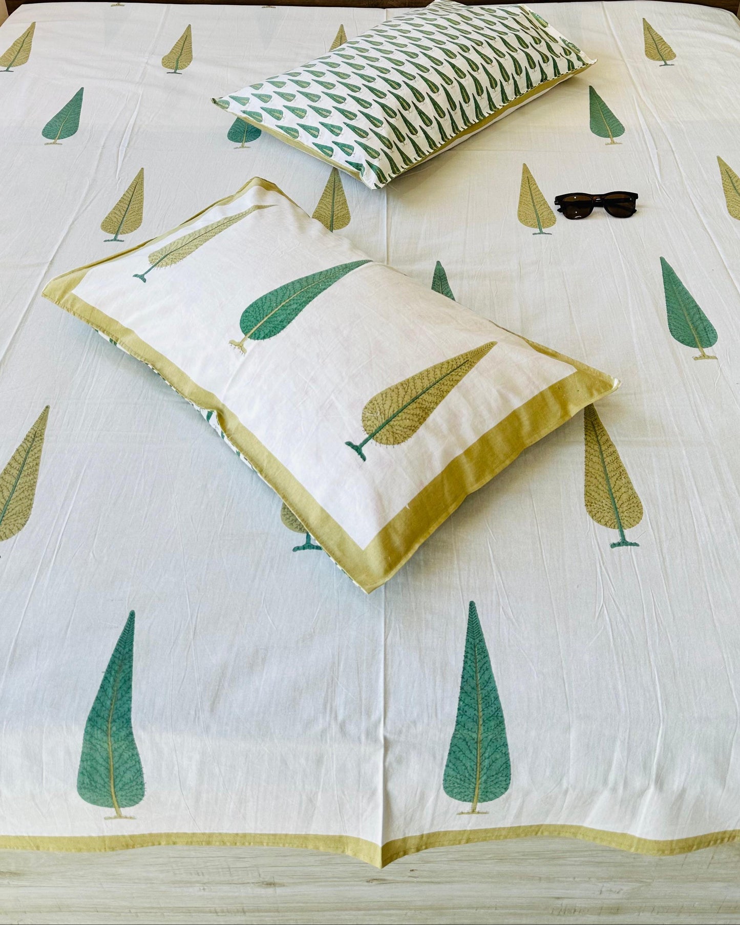 Suparna - Everyday Cotton Bedsheet | Brown