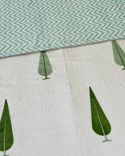 Suparna green reversible mulmul cotton dohar – styled view