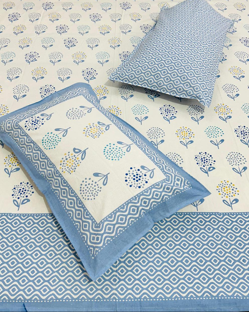 Surajmukhi - Everyday Cotton Bedsheet | Blue