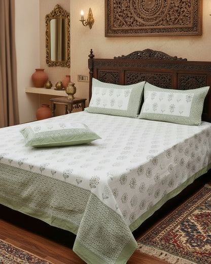Surajmukhi green Everyday Cotton bedsheet – front view