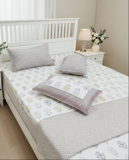 Surajmukhi lilac Everyday Cotton bedsheet – pillow detail
