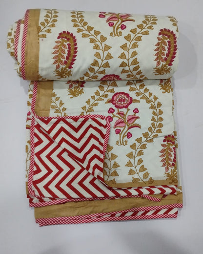 Surmayi brown reversible mulmul cotton dohar – fabric detail