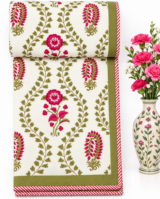 Surmayi green reversible Mulmul cotton dohar – front view