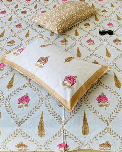 Tarangini brown lotus pure cotton bedsheet – fabric close-up