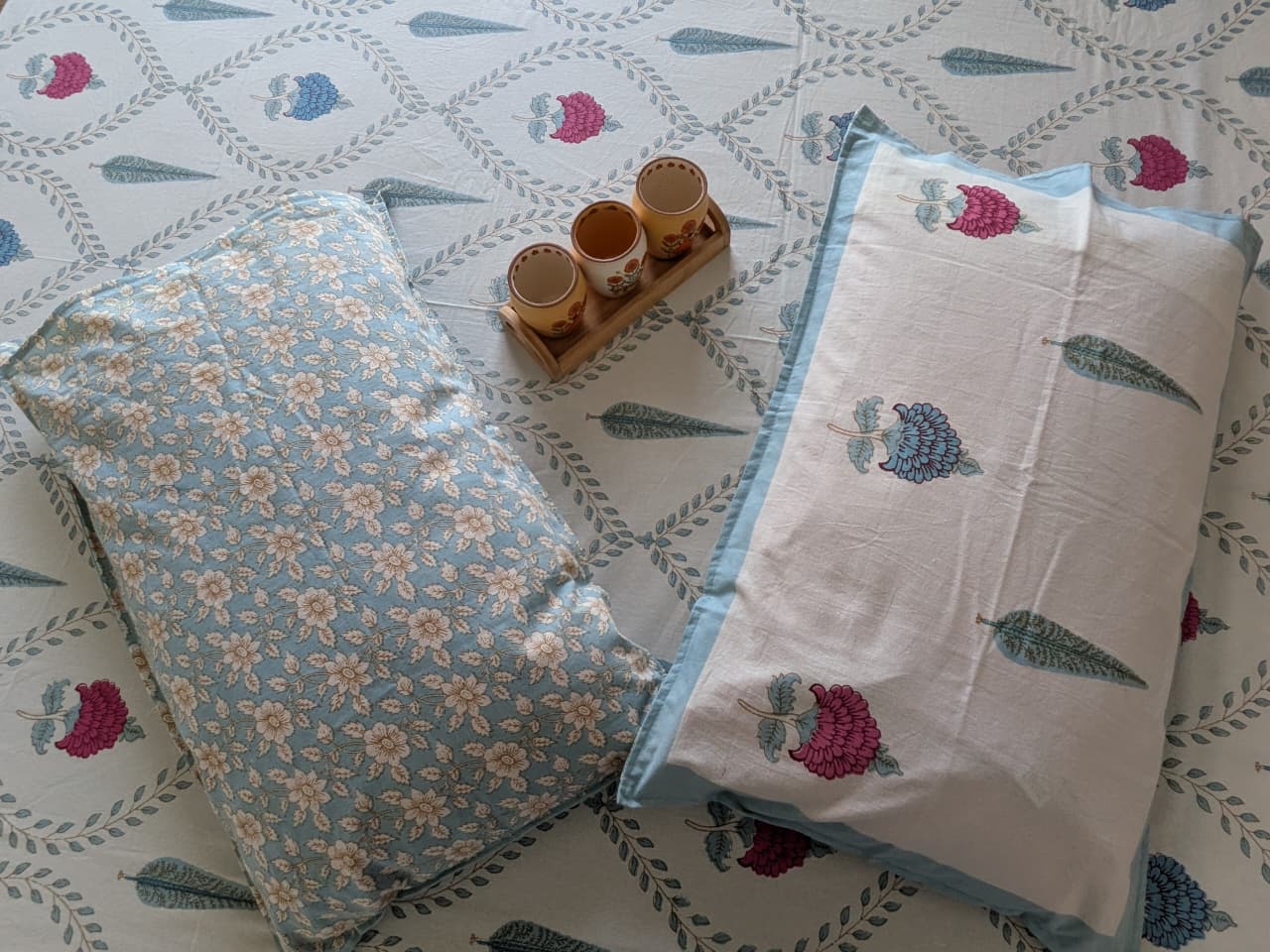 Tarangini  Dohar Bedsheet Bedding Set | Blue