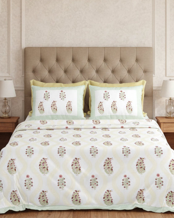 Vamika - Soft Fine Cotton Bedsheet | Green
