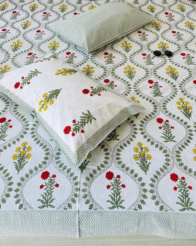Vasundhara - Everyday Cotton Bedsheet | Green Red