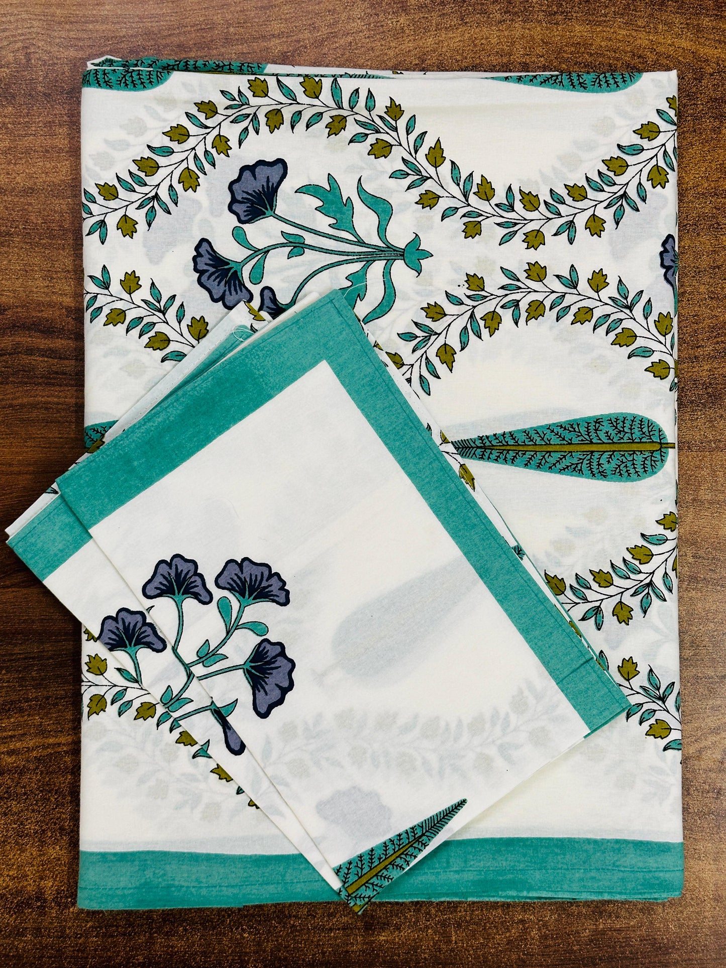 Nilaya - The Homecoming Bedsheet | Soft fine Cotton | Green