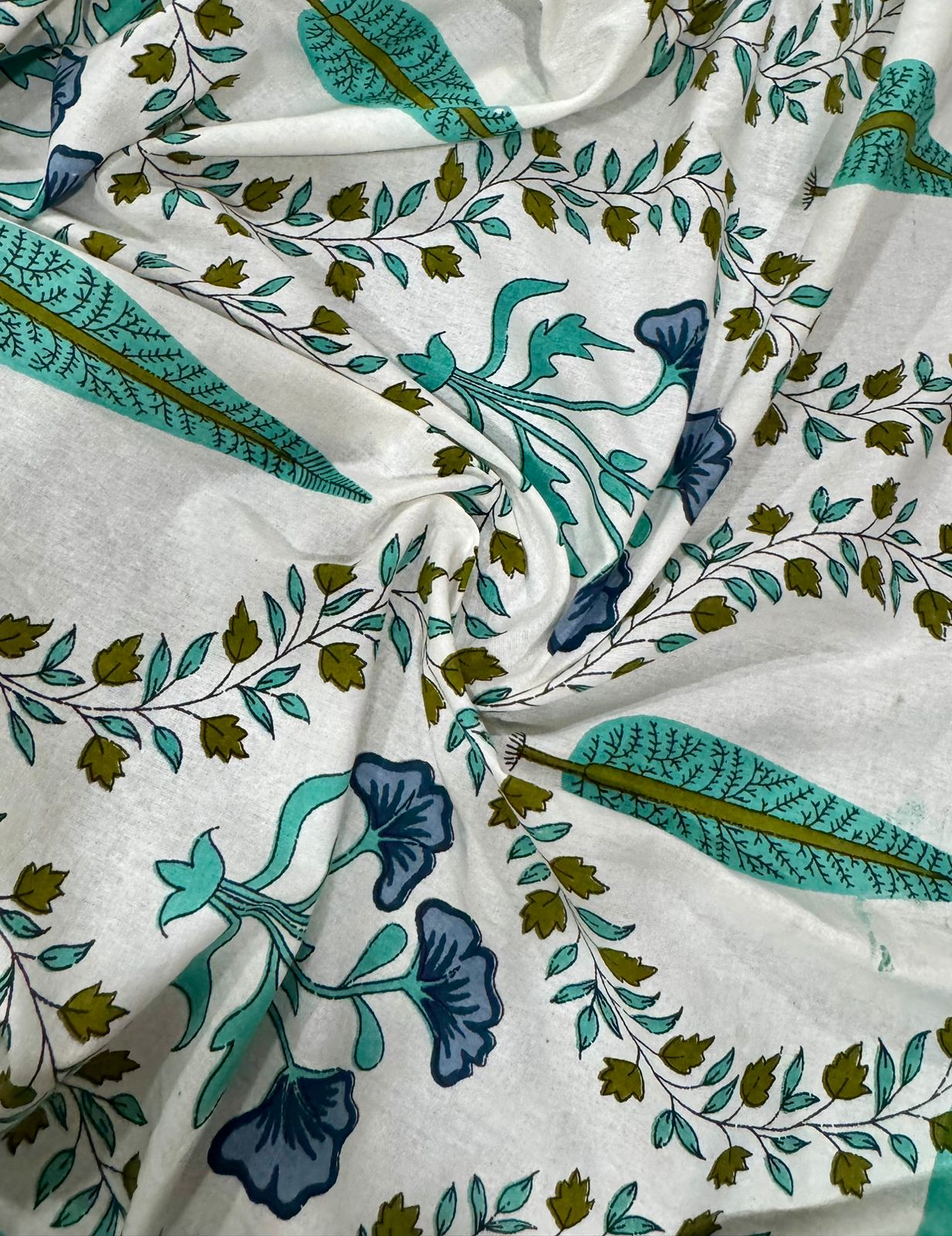 Nilaya - The Homecoming Bedsheet | Soft fine Cotton | Green