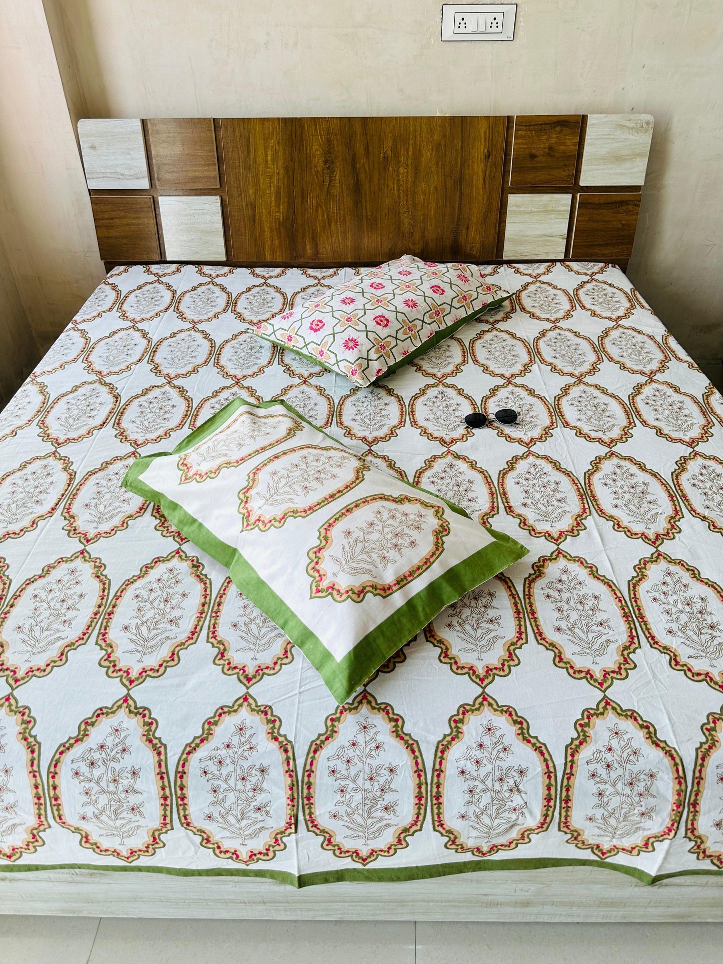 Dayra - Everyday Cotton Bedsheet | Olive