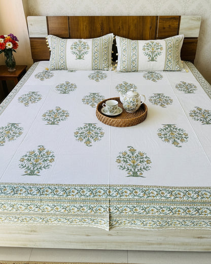 Ahaana green everyday cotton bedsheet – front view