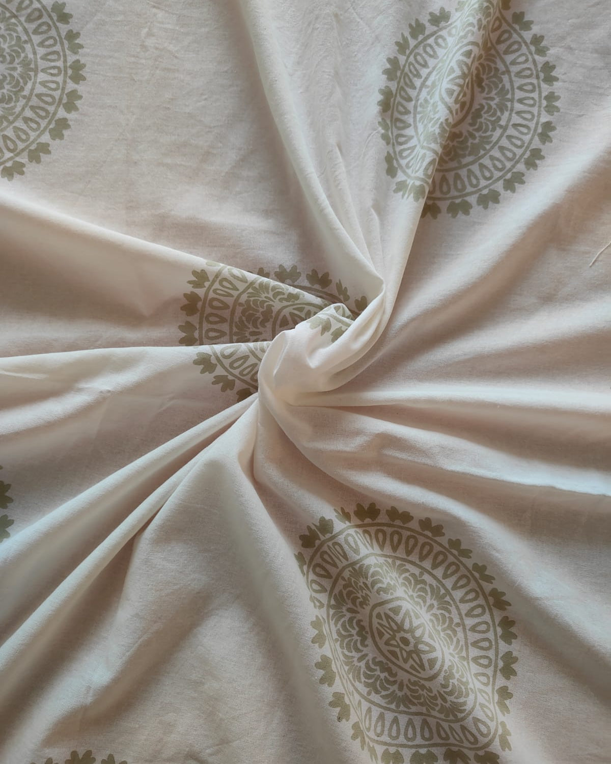 Chandrika: Soft Fine Cotton Bedsheet | Grey