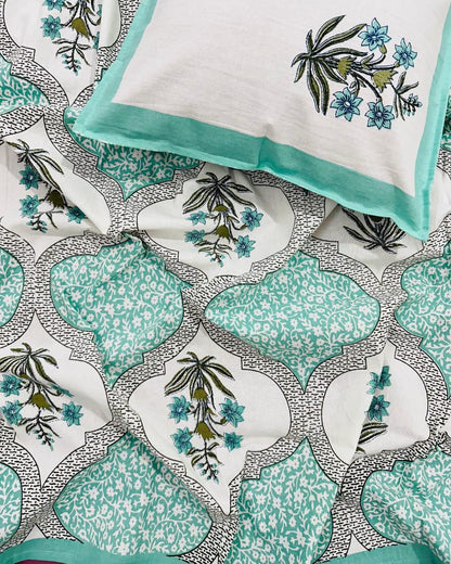 Neerja green floral pure cotton bedsheet – fabric close-up