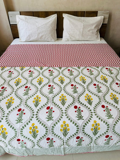 Vasundhara - Reversible Cotton Mulmul Dohar | Green Red